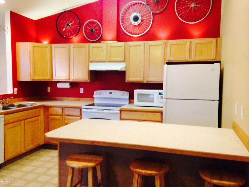 3410 Oregon Dr unit B, Anchorage, AK 99517 - photo 1