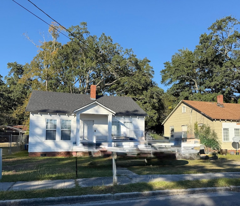 509 Black St, Walterboro, SC 29488 - photo 1