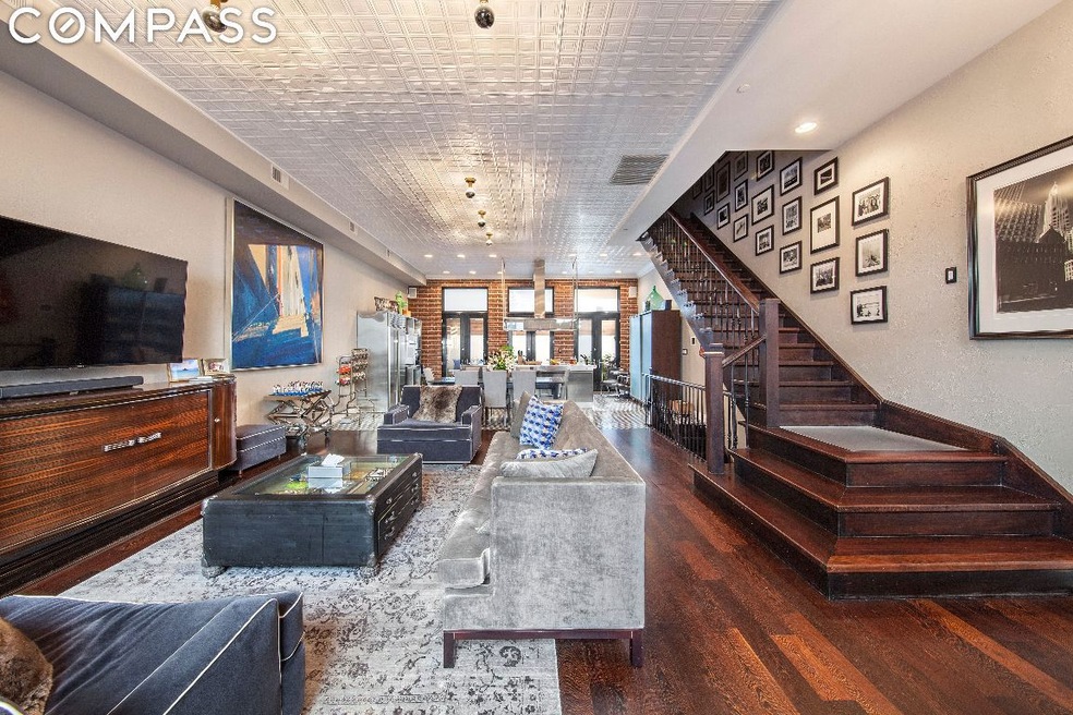 4 Centre Market Place, New York, NY 10013 - photo 1