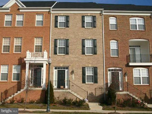 715 Hidden Marsh St, Gaithersburg, MD 20877 - photo 1