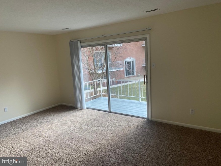 103 N Edgewood Dr unit 6, Hagerstown, MD 21740 - photo 1