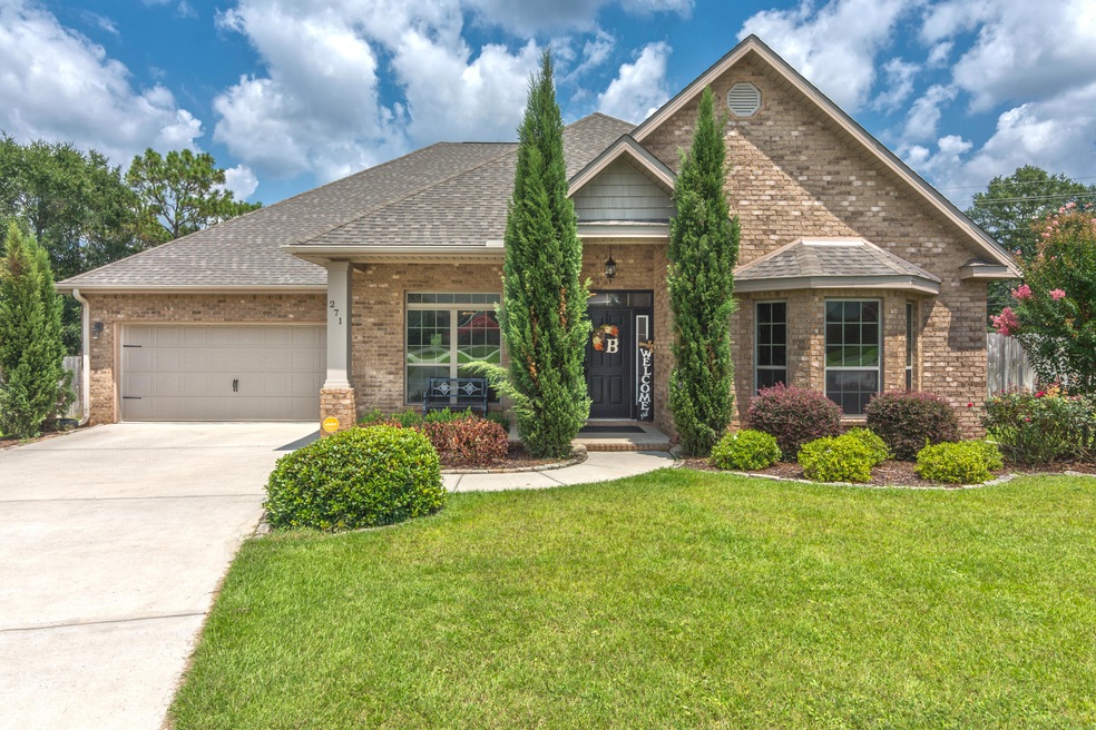 271 Paradise Palm Cir Exterior-2