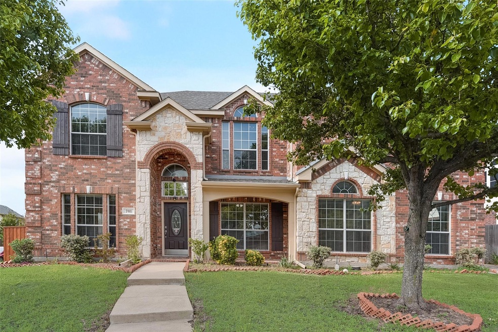 701 Sundown Way, Murphy, TX 75094 - photo 1