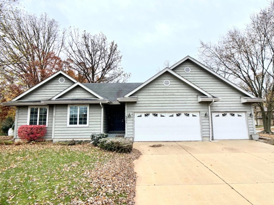 Sold $305,000 • Co-Listing Agent