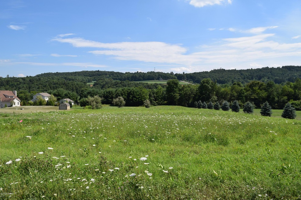 0 Creekview Rd unit PM-38030, Towamensing Township, PA 18058 - photo 1