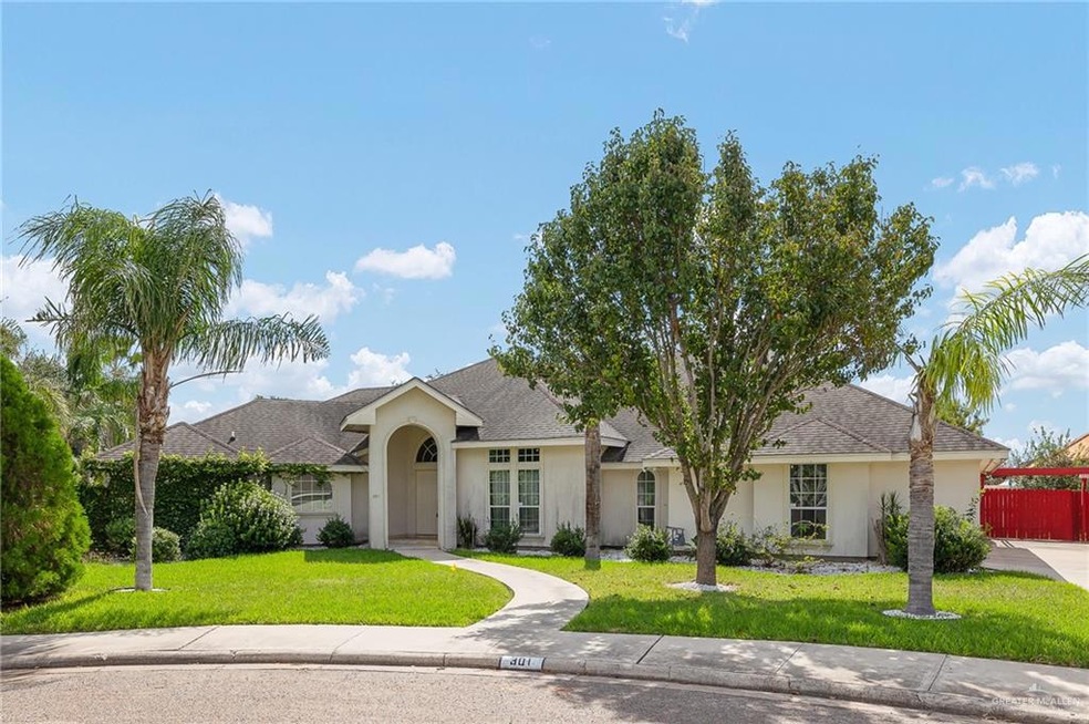 301 Southgate Cir, Weslaco, TX 78596 - photo 1