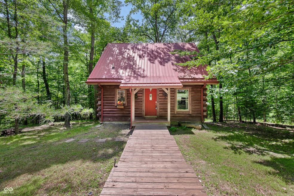 3715 Orchard Rd, Columbus, IN 47201 - photo 1