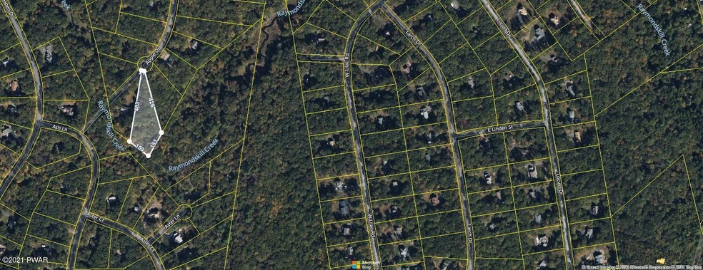 176 Apple Dr, Dingman Township, PA 18337 - photo 1