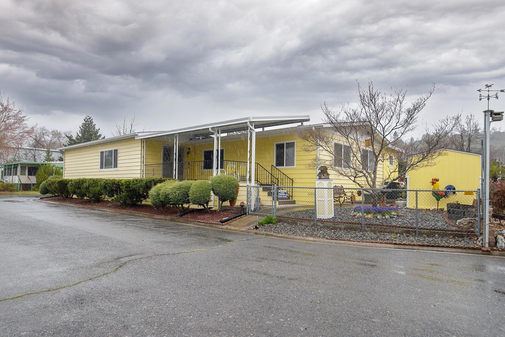 515 E Main St unit 21, Rogue River, OR 97537 - photo 1