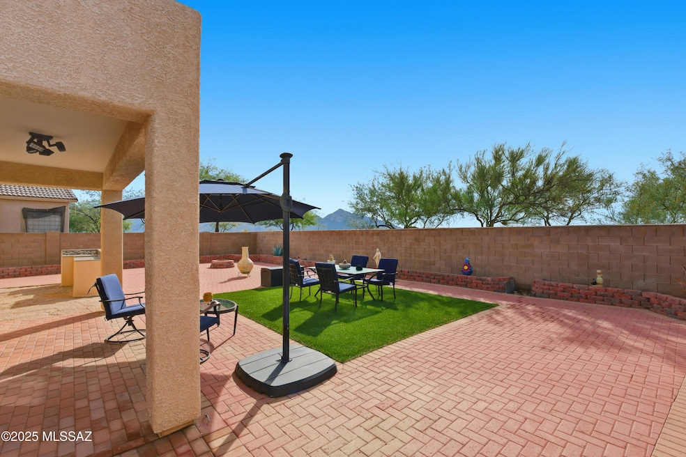 12827 N Bloomington Loop, Tucson, AZ 85755 - photo 1