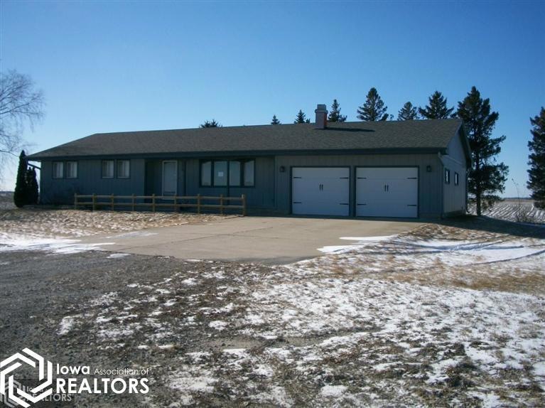 1865 E 76th St N, Kellogg, IA 50135 - photo 1