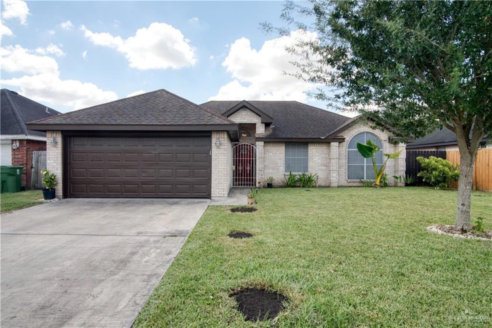 1902 W Mimosa Dr, Weslaco, TX 78596 - photo 1