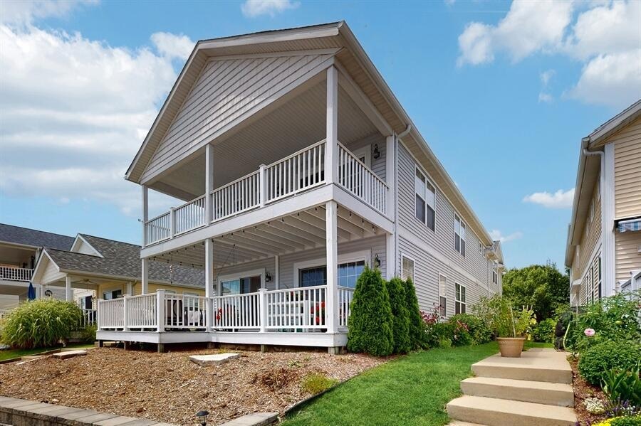 429 Island Pointe