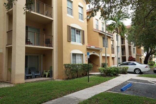 4240 San Marino Blvd unit 304, West Palm Beach, FL 33409 - photo 1