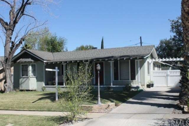 Curb Appeal!  Doesn't this house exude Charm?