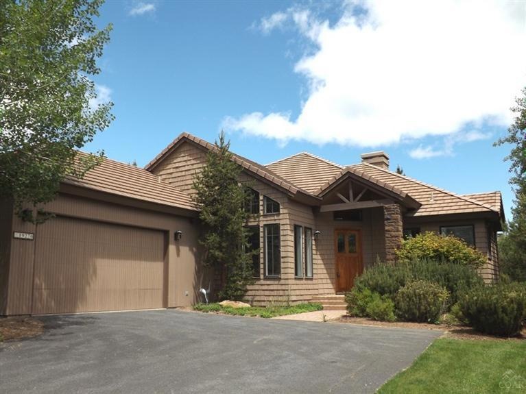 19270 Goose Creek Ct, Bend, OR 97702 - photo 1