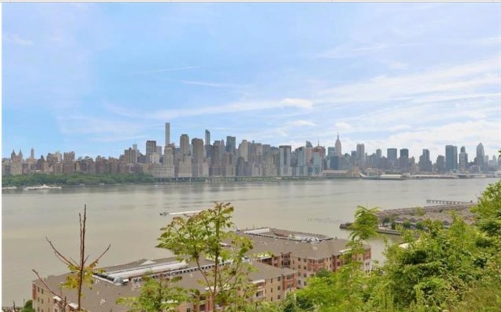For Sale $4,250,000