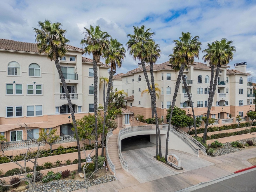 640 Camino de la Reina unit 1106, San Diego, CA 92108 - photo 1