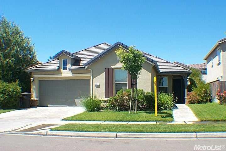 356 Cabernet Dr, Oakdale, CA 95361 - photo 1