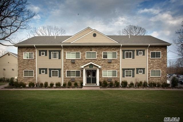 556 New Hwy unit 1-1B, Hauppauge, NY 11788 - photo 1