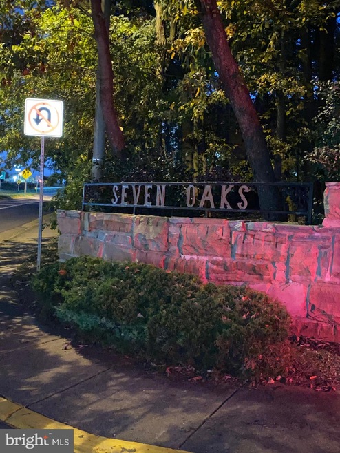 3032 Seven Oaks Place, Falls Church, VA 22042 - photo 1