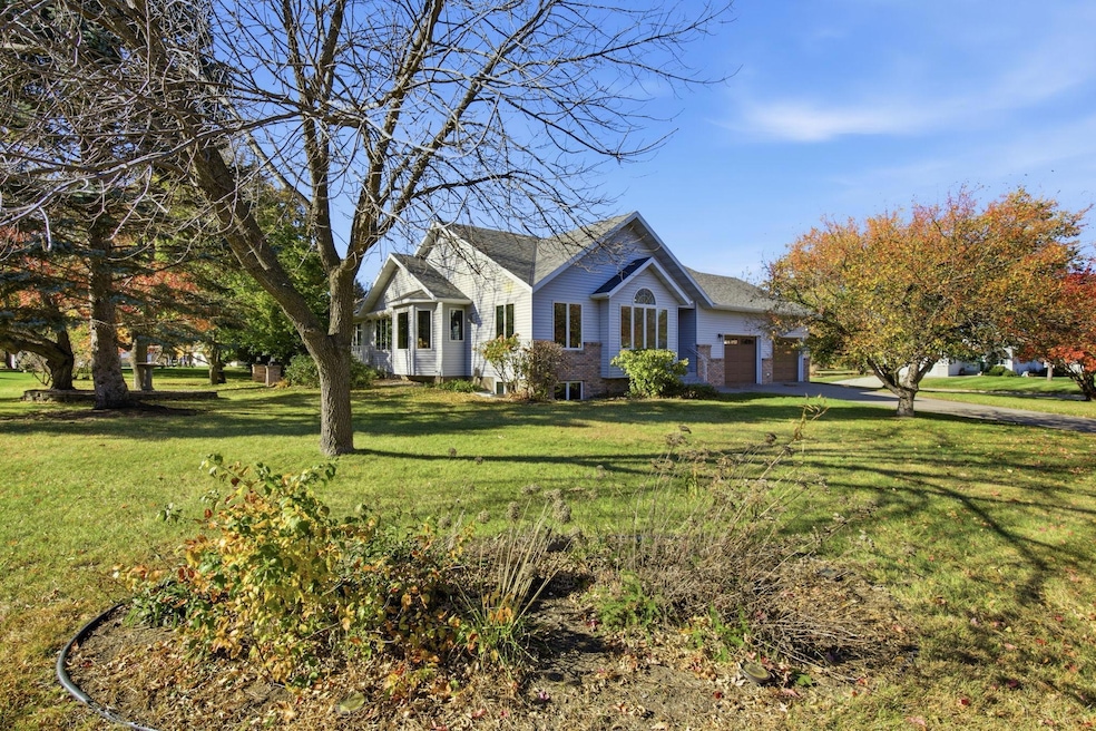 For Sale $389,900 • Co-Listing Agent