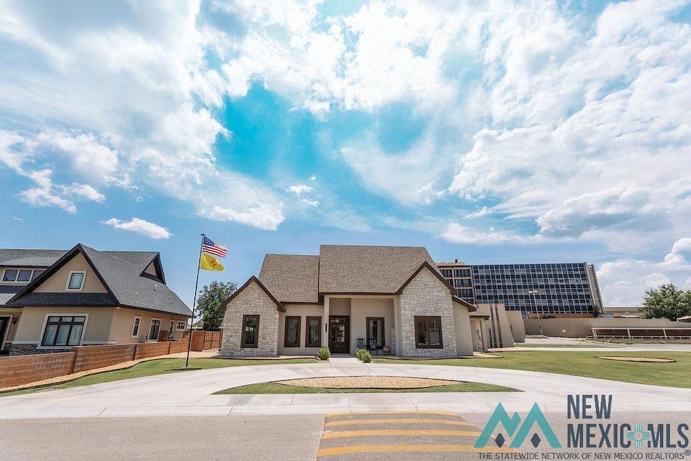 Pending $579,900