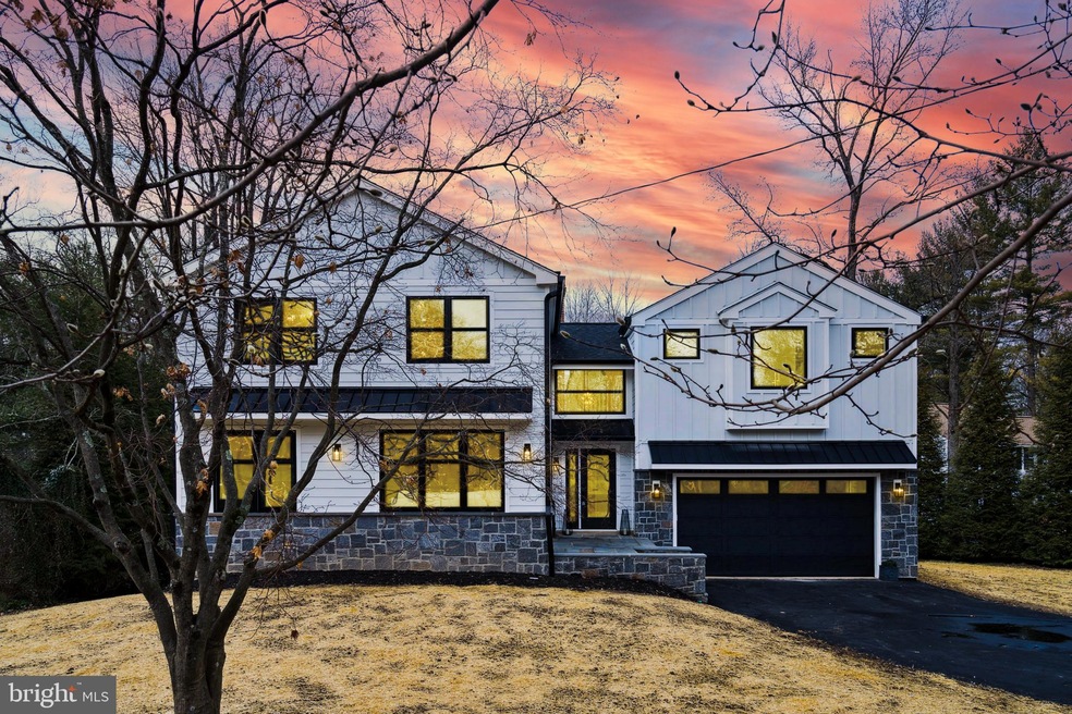 208 Comrie Dr, Villanova, PA 19085 - photo 1