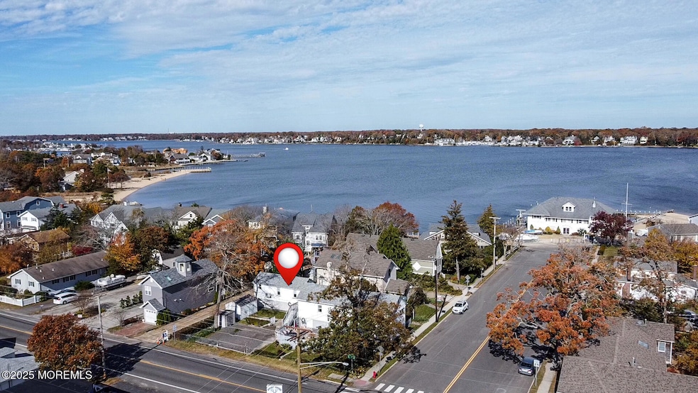 114 & 112 Ocean Gate Av