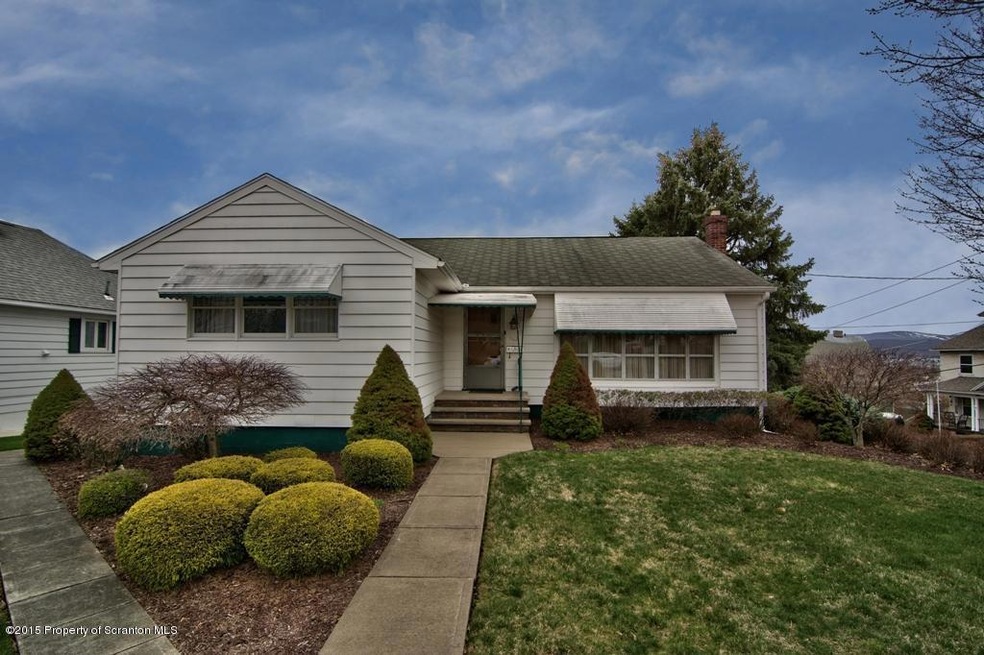 502 N Fillmore Ave, Scranton, PA 18504 - photo 1