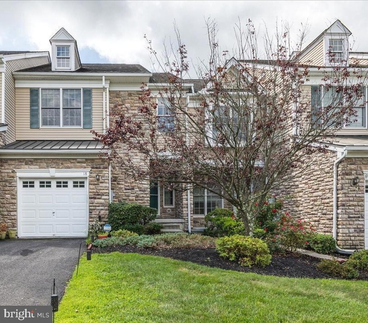 18 Caleb Ln, Princeton, NJ 08540 - photo 1