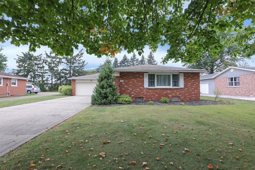 24 Sunset Dr, Shelby, OH 44875 - photo 1