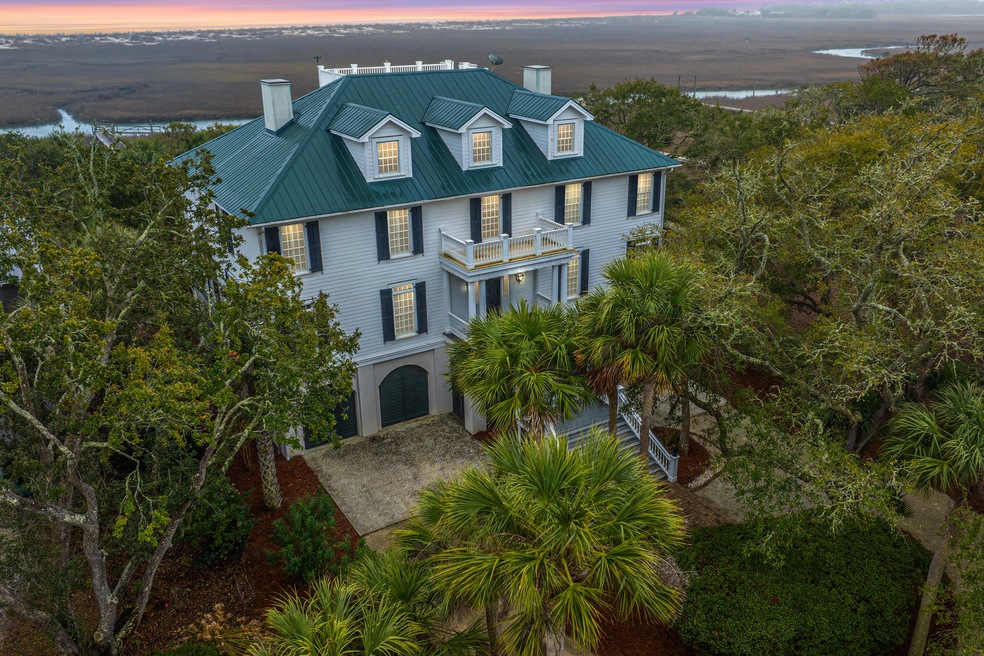 944HammocksWay001