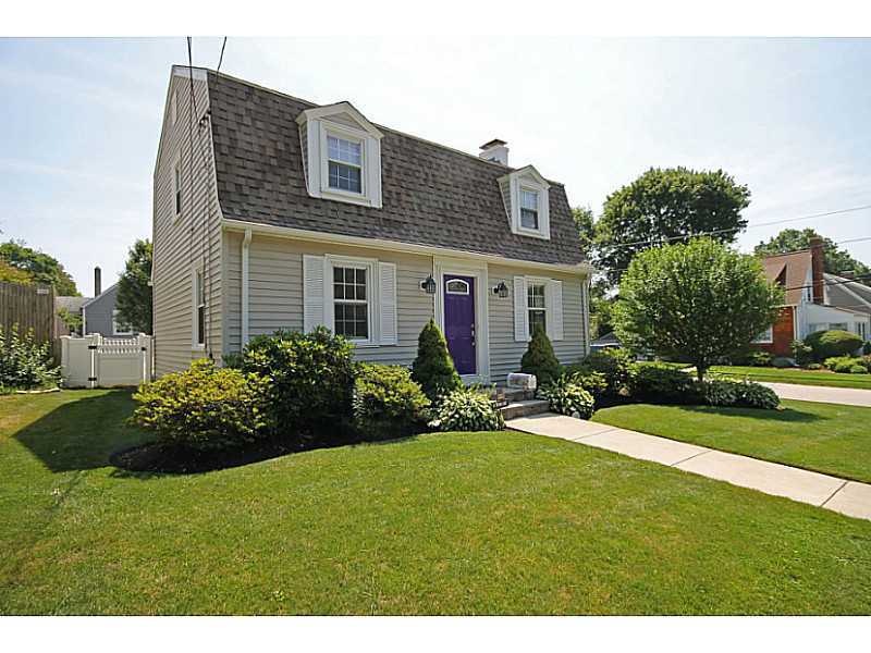 10 Howie Ave, Warwick, RI 02888 - photo 1