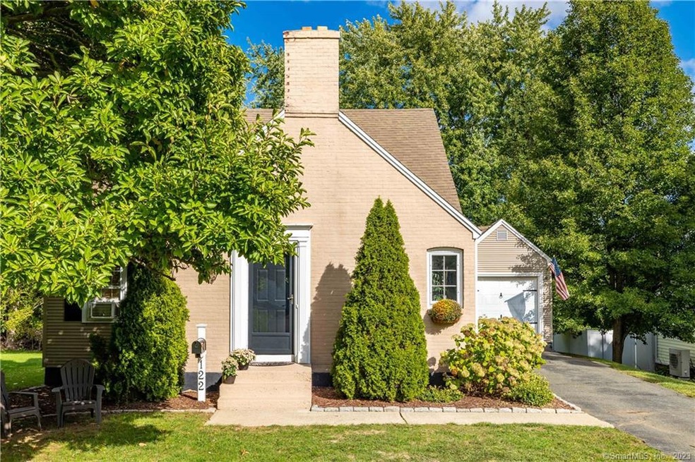 122 Overbrook Rd, West Hartford, CT 06107 - photo 1