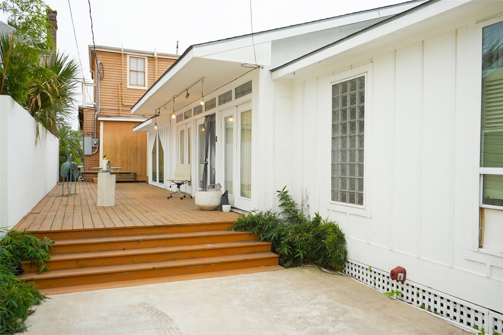 Main entrance and front patio.