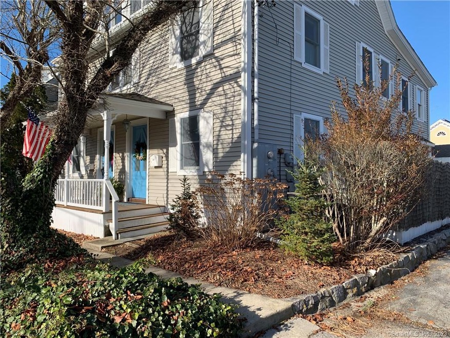 8 Broad St unit 3, Stonington, CT 06378 - photo 1