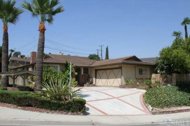 Front entrance with circular reinforced driveway