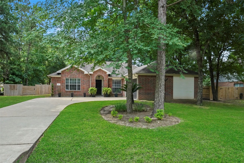 6503 Grant Dr, Magnolia, TX 77354 - photo 1