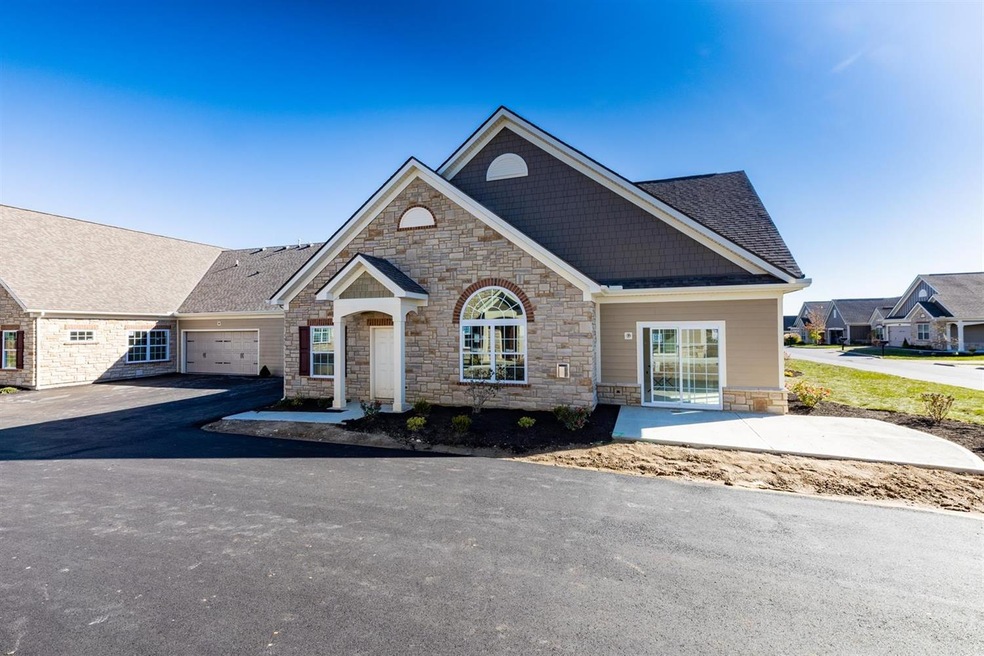 6731 Liberty Cir, Liberty Township, OH 45069 - photo 1