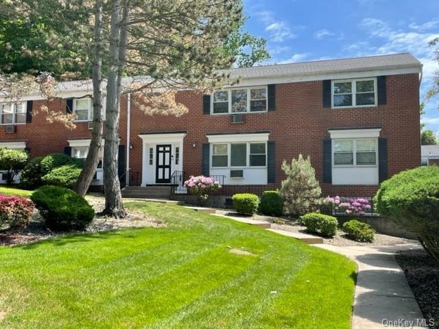 7 Danbury Ct unit 7, Suffern, NY 10901 - photo 1