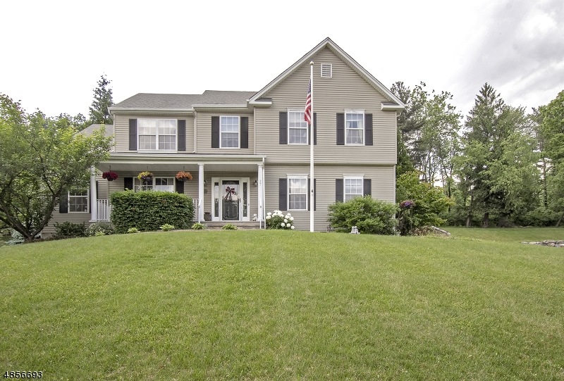 37 Winchester Ave, Hackettstown, NJ 07840 - photo 1