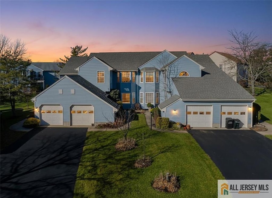 5 Wingate Ct unit 5D, Monroe Township, NJ 08831 - photo 1