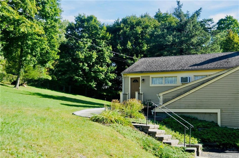 1 Sunset Hill Rd, Brookfield, CT 06804 - photo 1