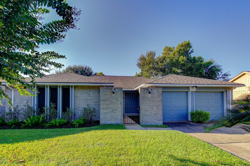 16707 Summer Dew Ln, Houston, TX 77095 - photo 1