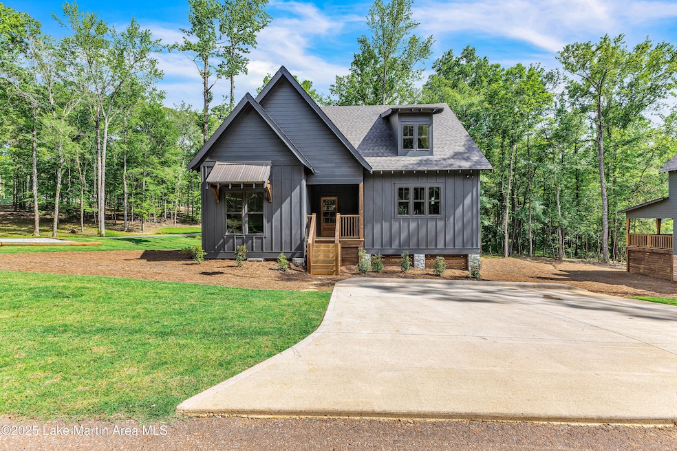 For Sale $679,900 • Co-Listing Agent
