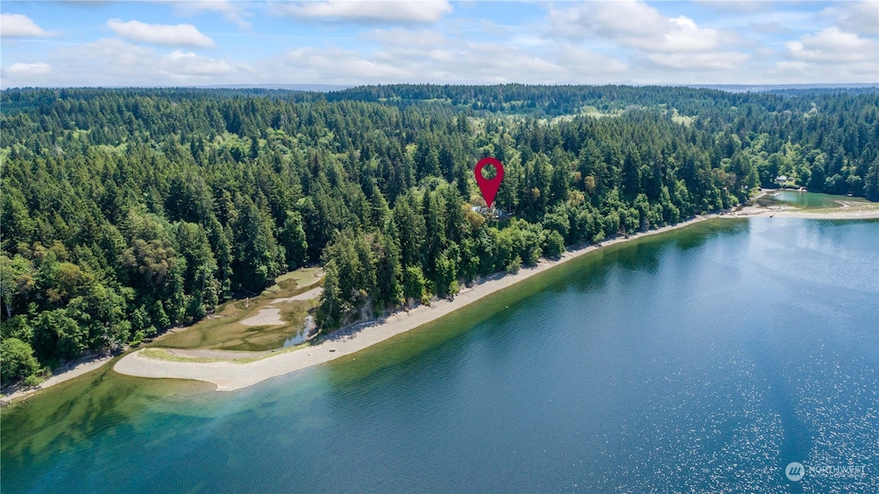 8615 Higgins Cove Rd, Anderson Island, WA 98303 - photo 1