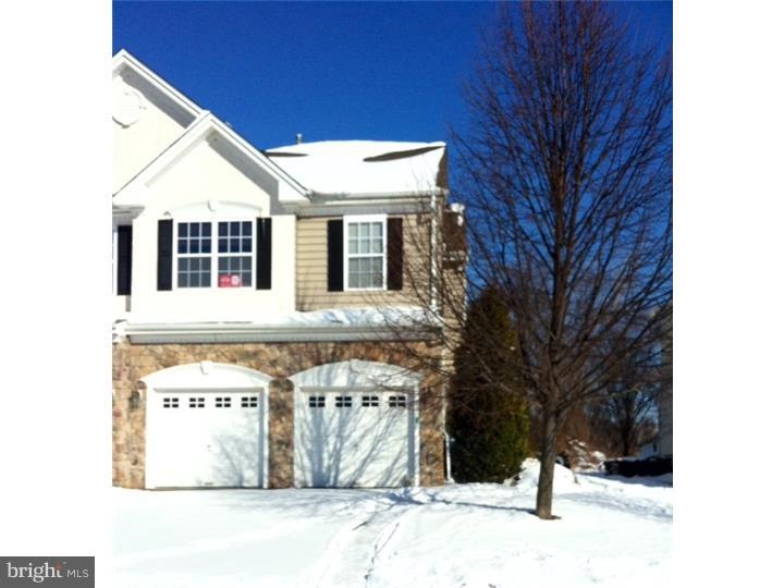 35 Wellington Rd, Newtown, PA 18940 - photo 1