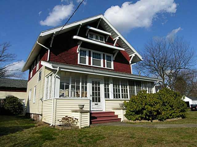 Exterior Front Welcome to 30 Sergeant Street!