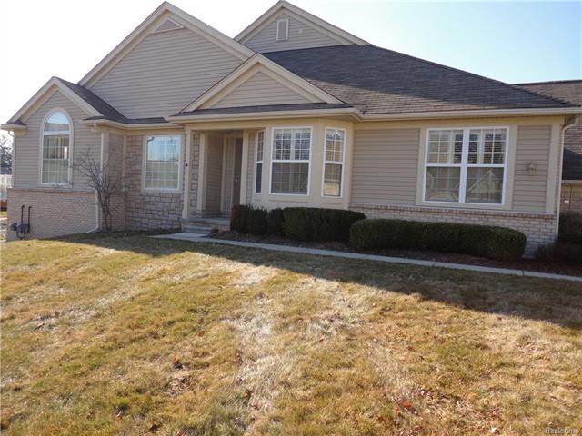 End Unit with private entrance